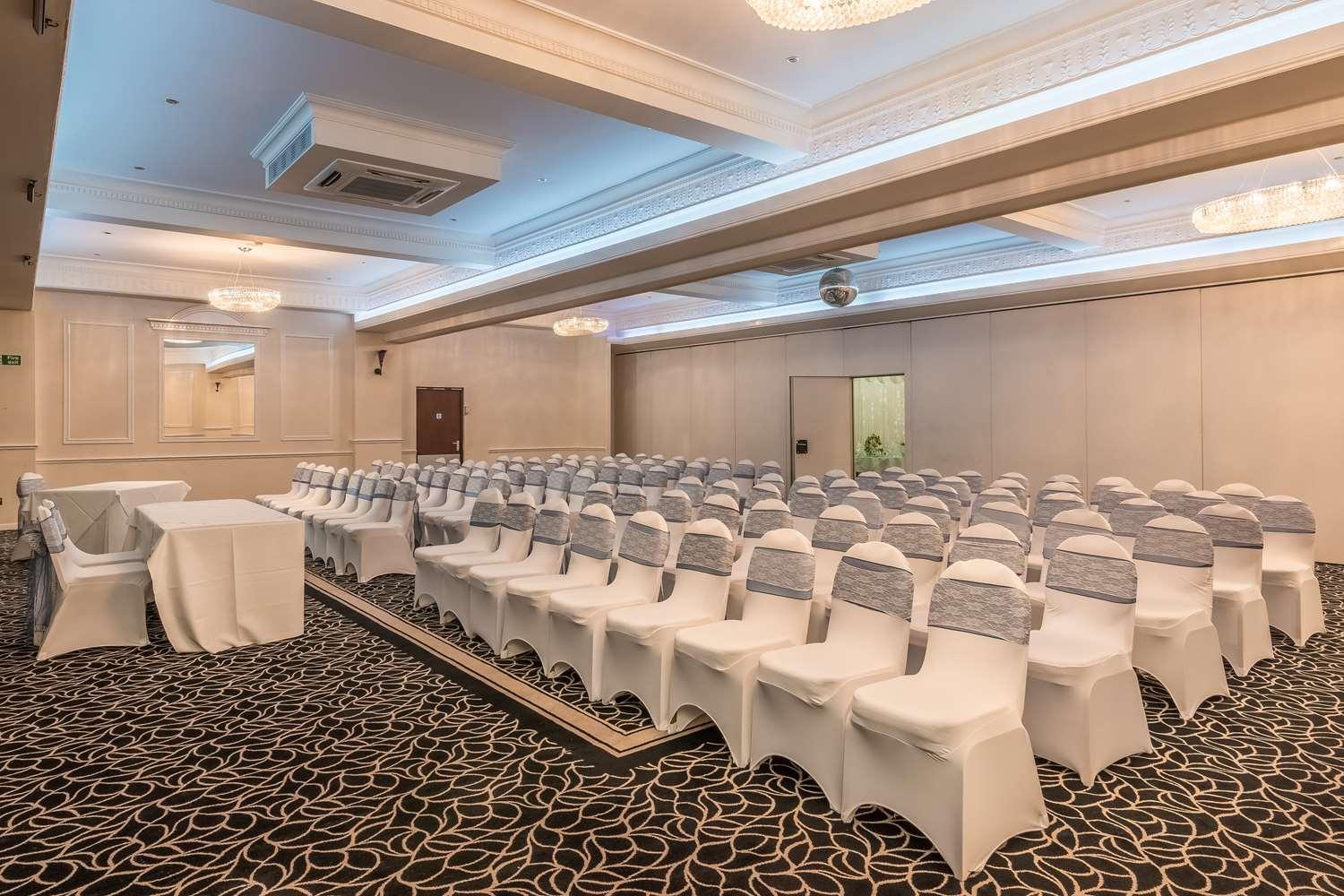 Best Western Rockingham Forest Hotel Corby Extérieur photo